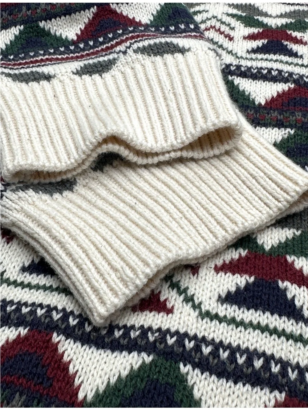 PacSun Men's Cream Fair Isle Crewneck Sweater Aztec design size Large (E43)